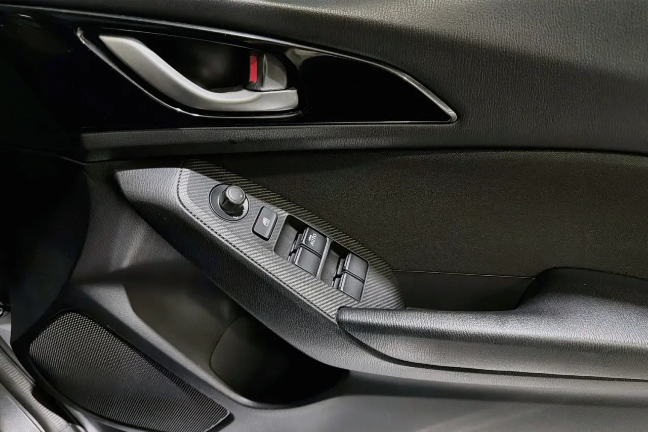 2026 Mazda 3 Gallery Image 24