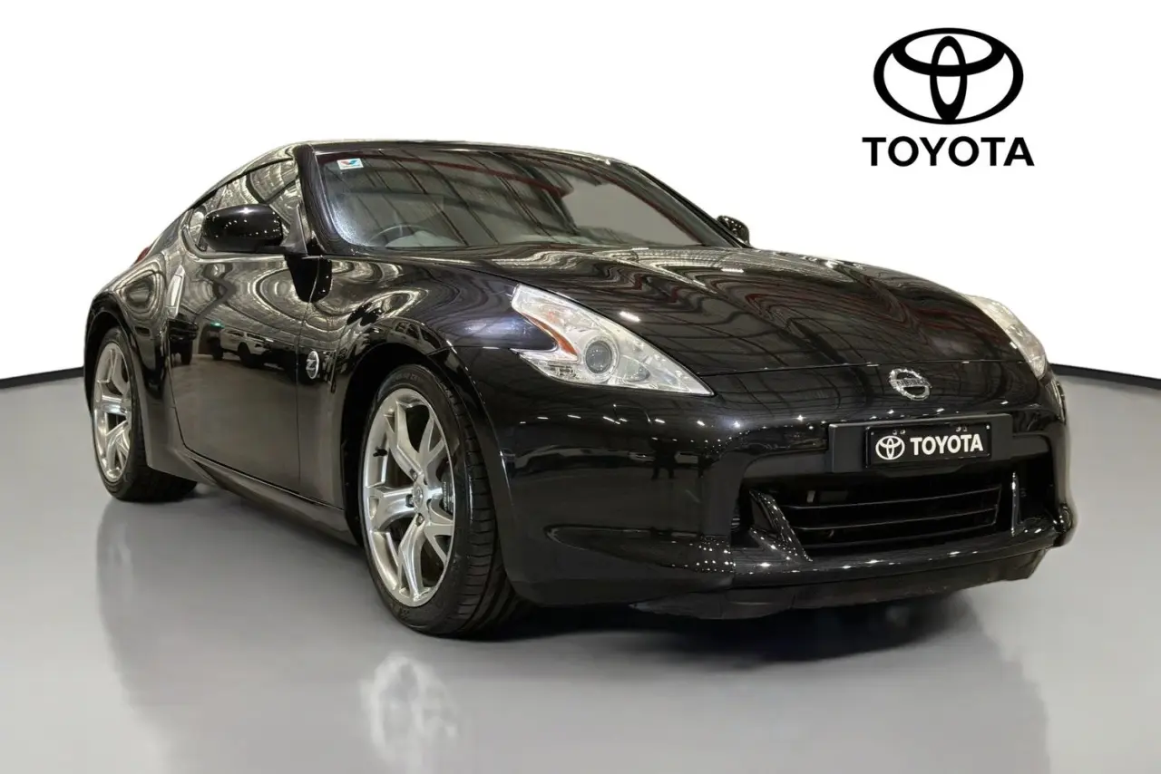 2012 Nissan 370Z Gallery Image 1