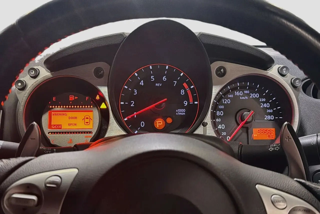 2012 Nissan 370Z Gallery Image 22