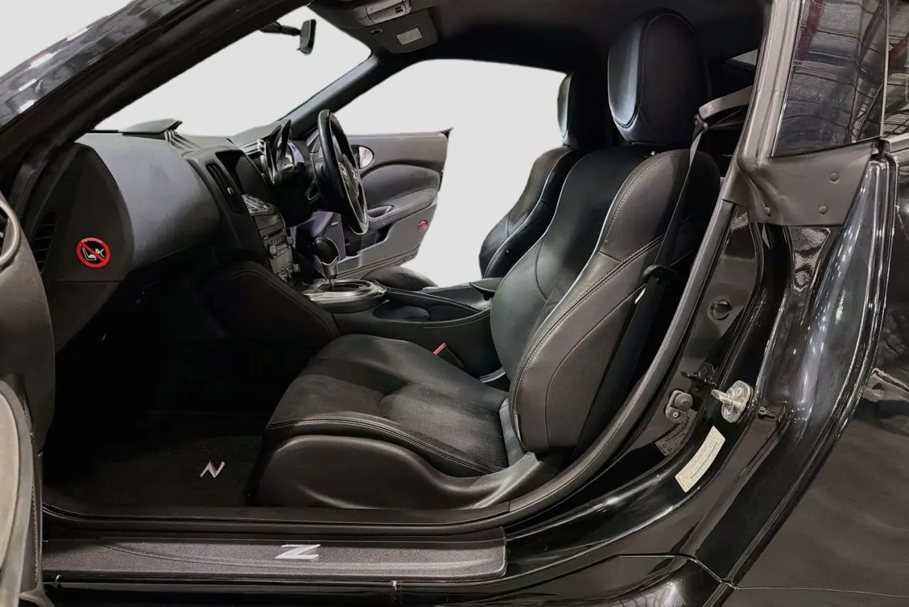2012 Nissan 370Z Gallery Image 25