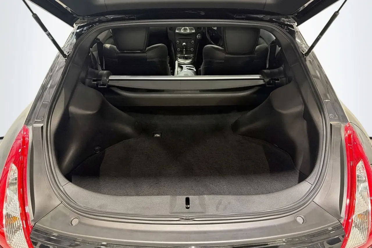 2012 Nissan 370Z Gallery Image 26