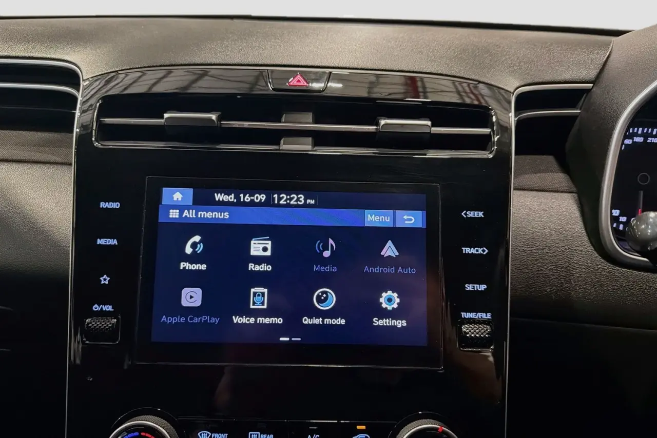 2023 Hyundai Tucson Gallery Image 17