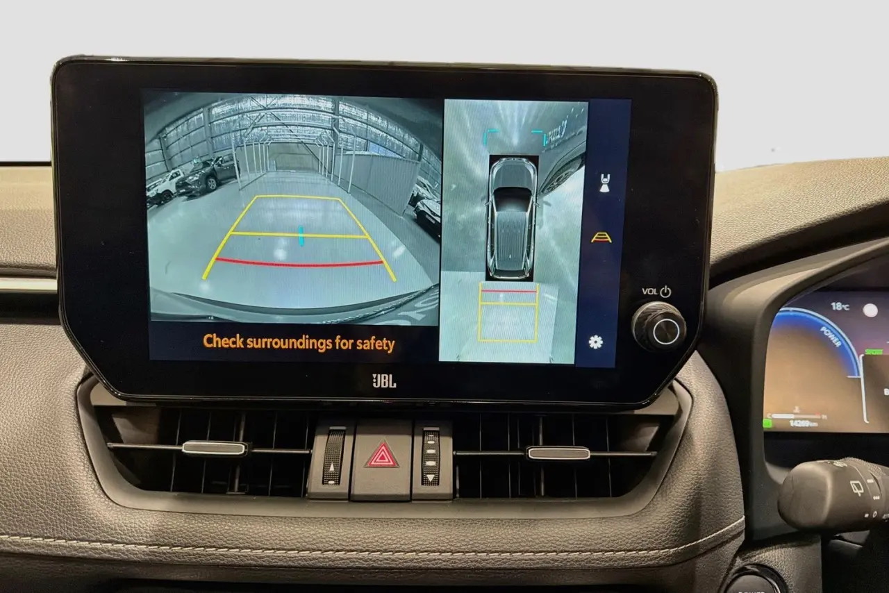 2024 Toyota RAV4 Gallery Image 16