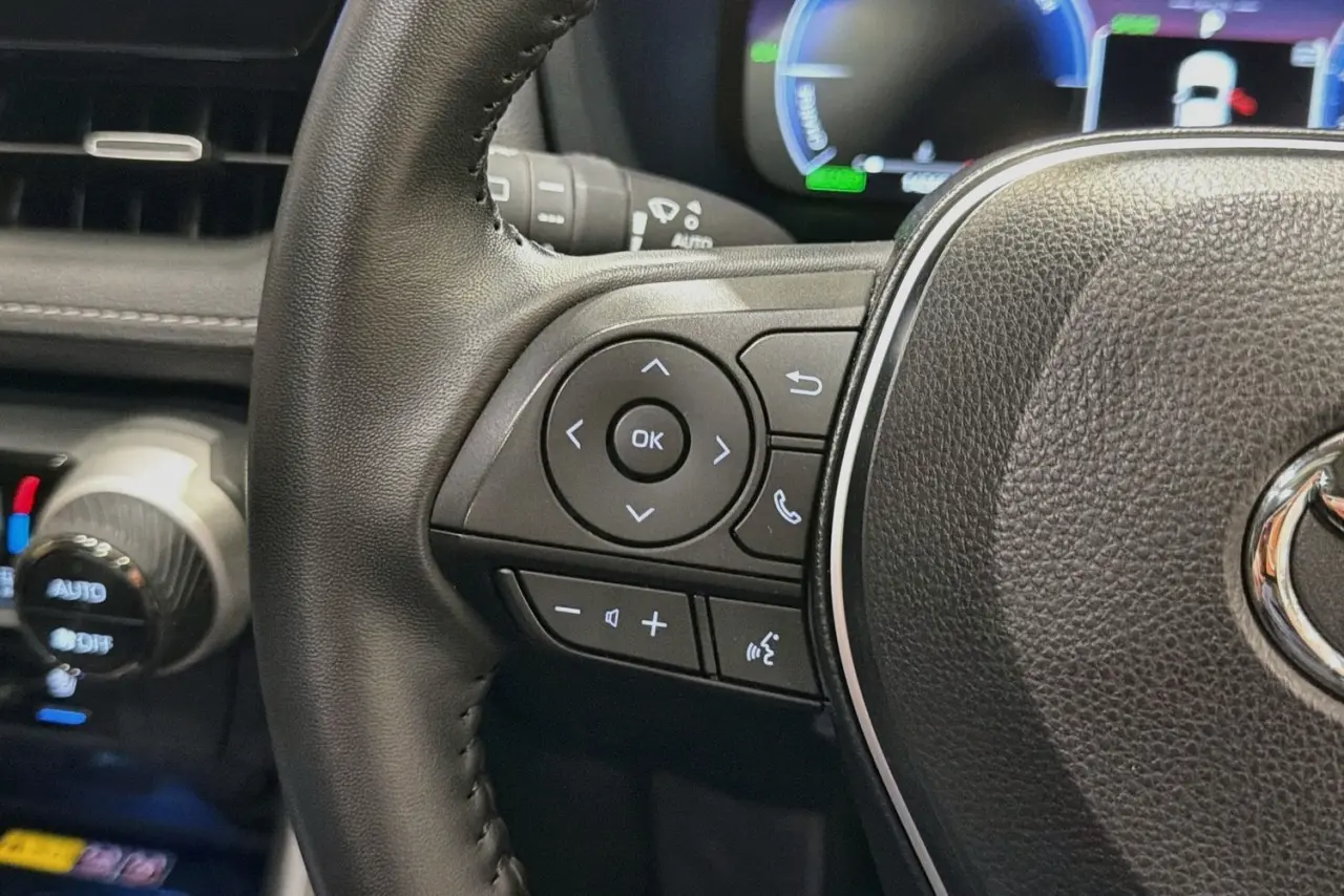 2024 Toyota RAV4 Gallery Image 19