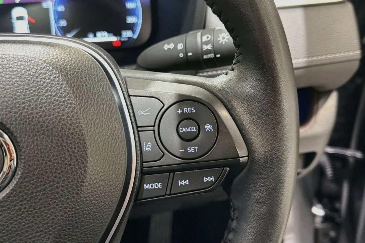 2024 Toyota RAV4 Gallery Image 20