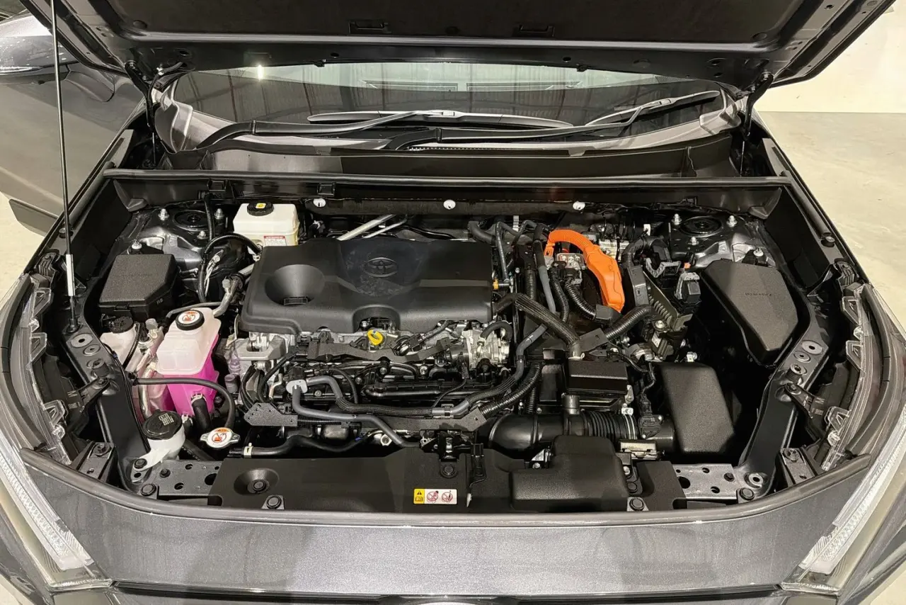2024 Toyota RAV4 Gallery Image 29