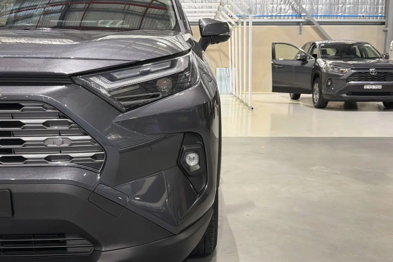 2024 Toyota RAV4 Gallery Image 3