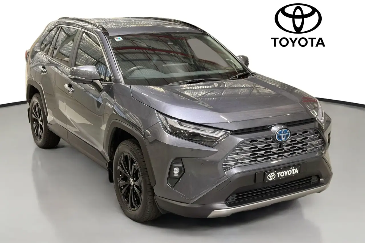 2024 Toyota RAV4 Gallery Image 30