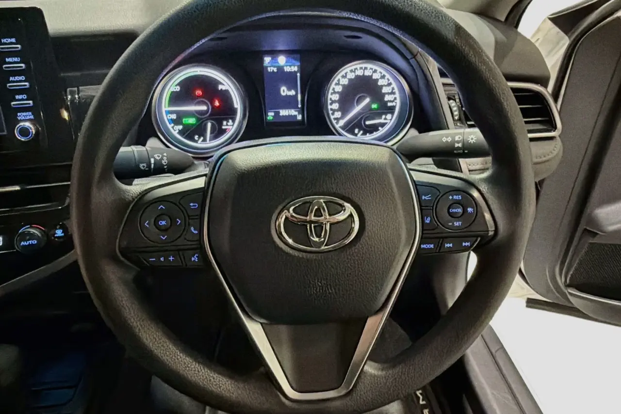 2024 Toyota Camry Gallery Image 21