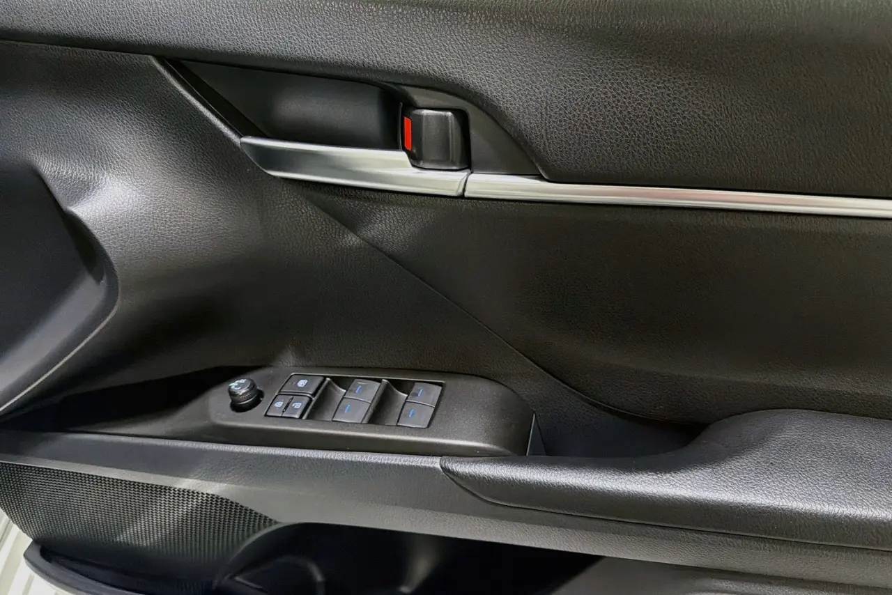 2024 Toyota Camry Gallery Image 24