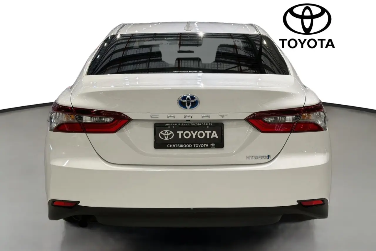 2024 Toyota Camry Gallery Image 7