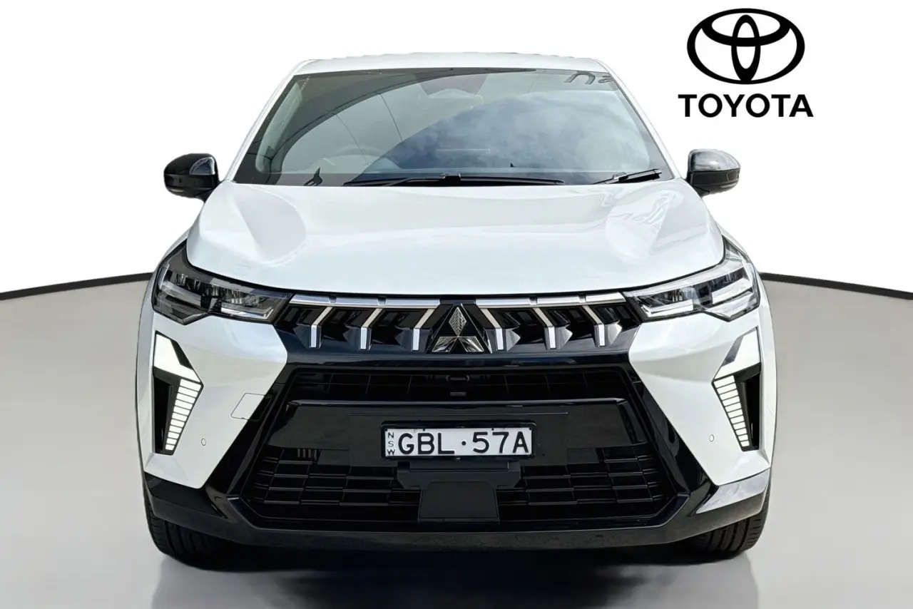 2025 Mitsubishi ASX Gallery Image 2