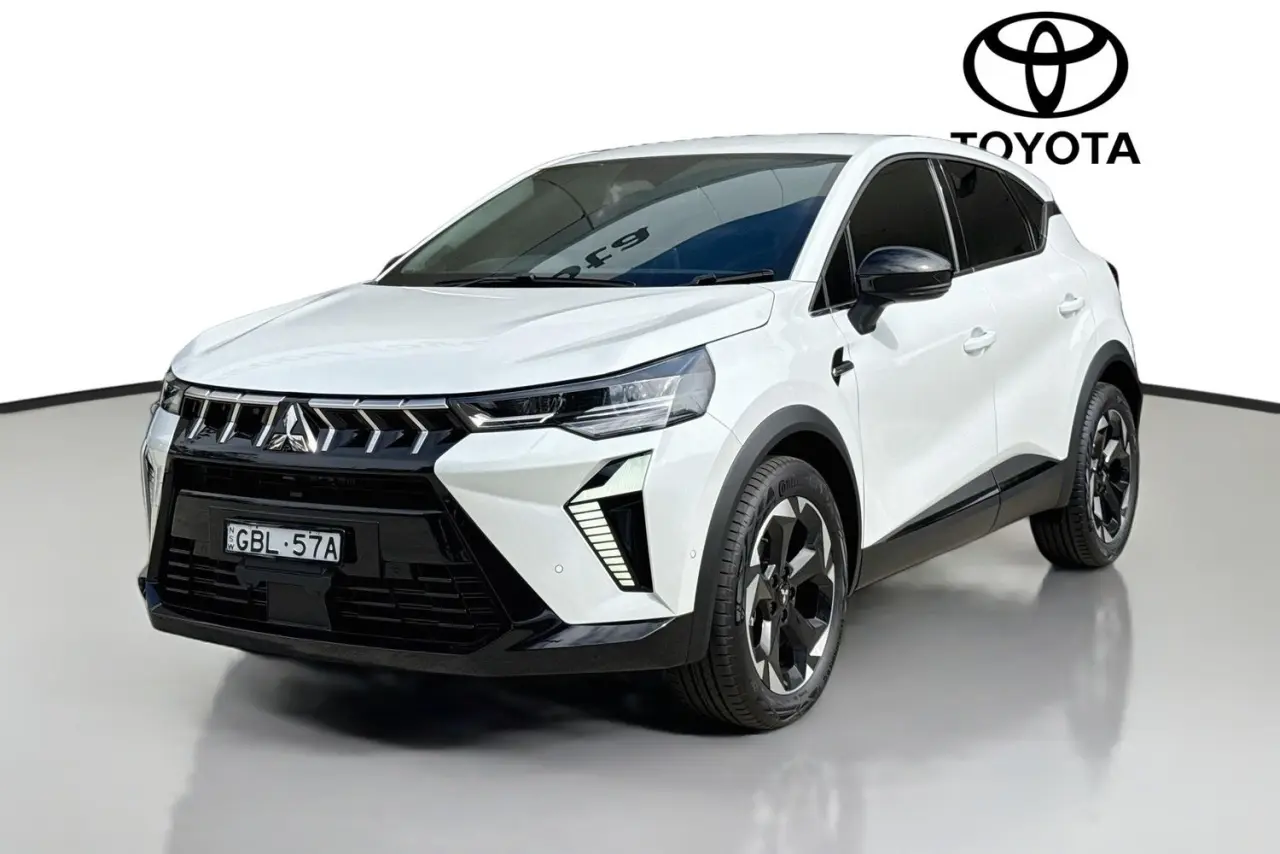 2025 Mitsubishi ASX Gallery Image 4