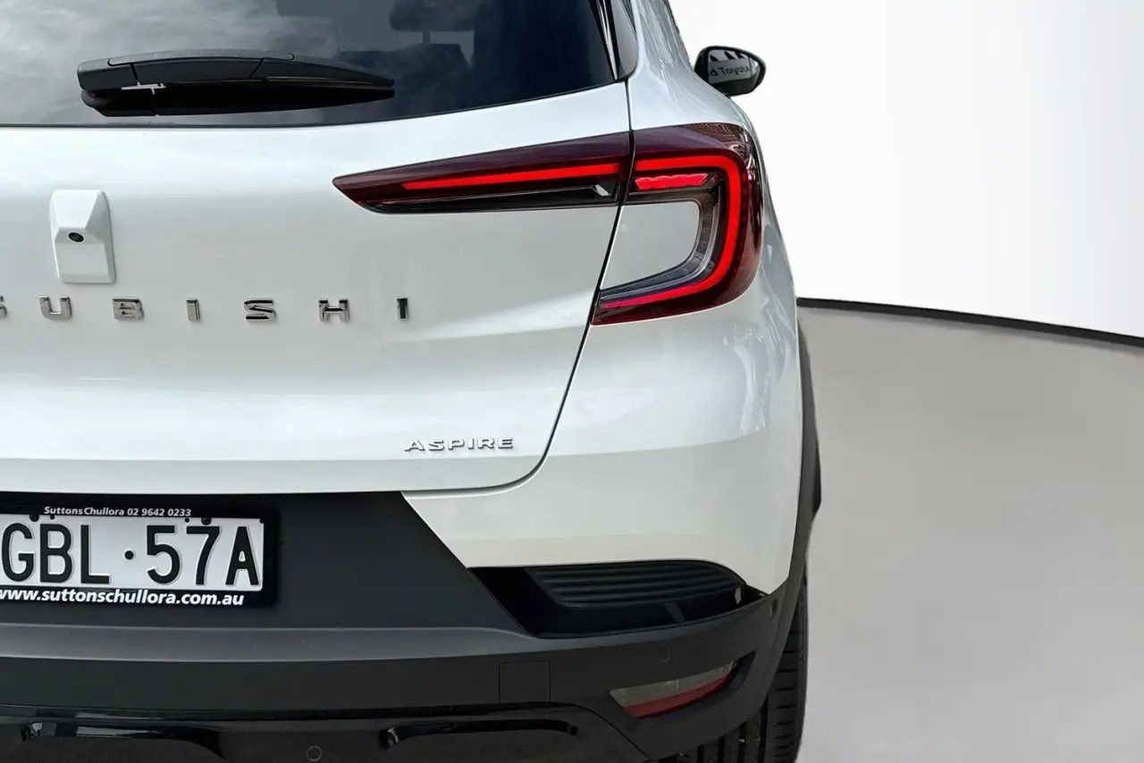 2025 Mitsubishi ASX Gallery Image 9