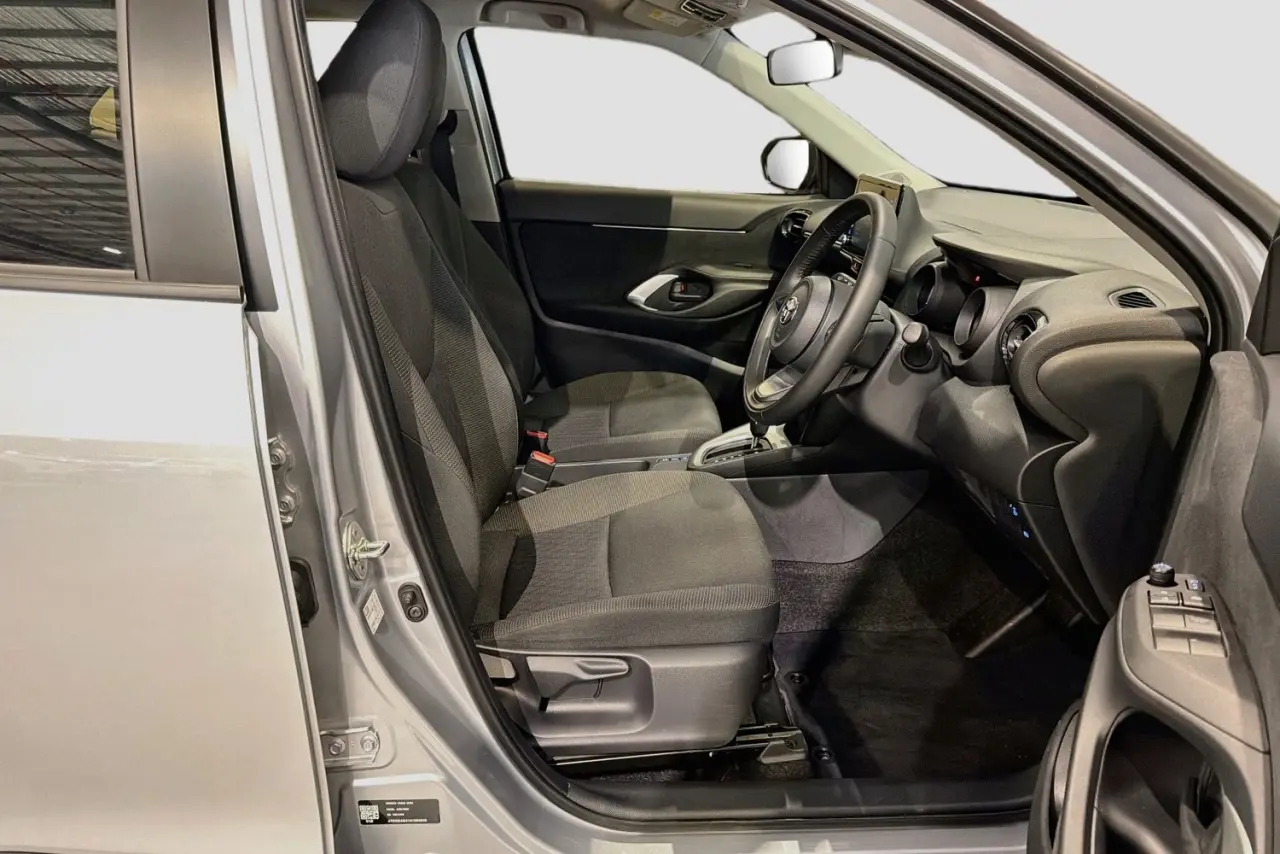 2023 Toyota Yaris Cross Gallery Image 13