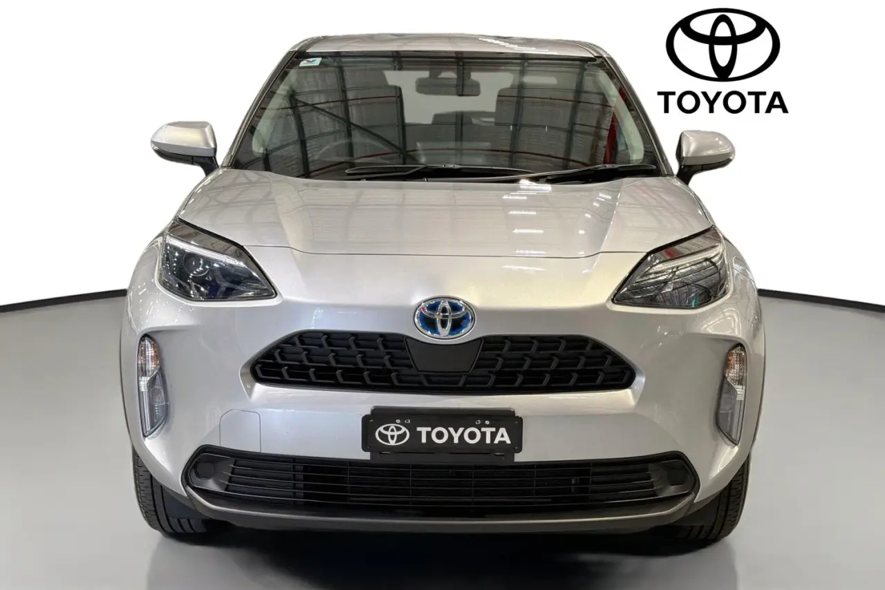 2023 Toyota Yaris Cross Gallery Image 2