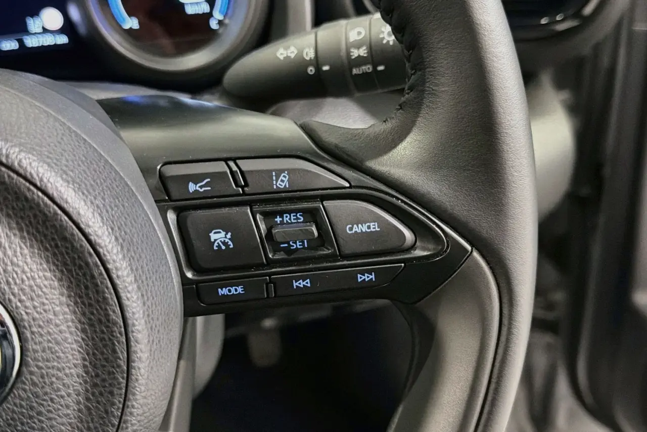 2023 Toyota Yaris Cross Gallery Image 20