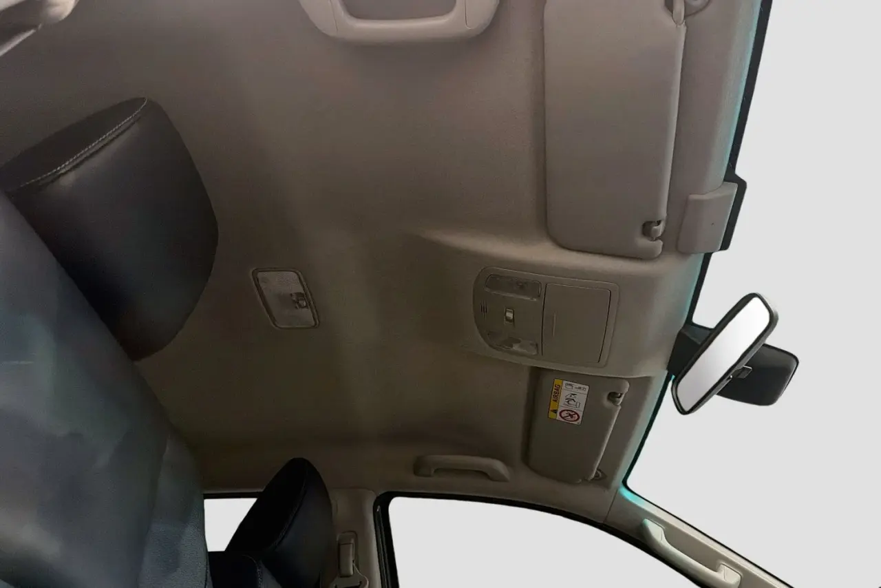 2021 Toyota Hilux Gallery Image 12
