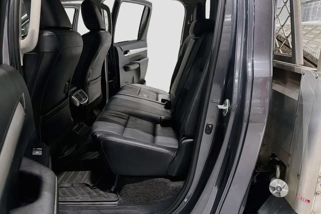 2021 Toyota Hilux Gallery Image 26