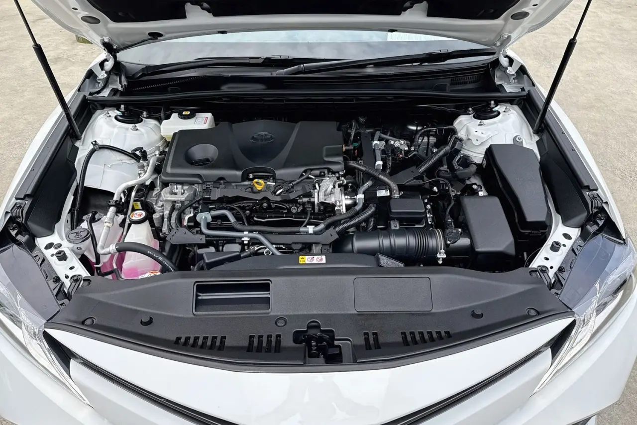 2020 Toyota Camry Gallery Image 27