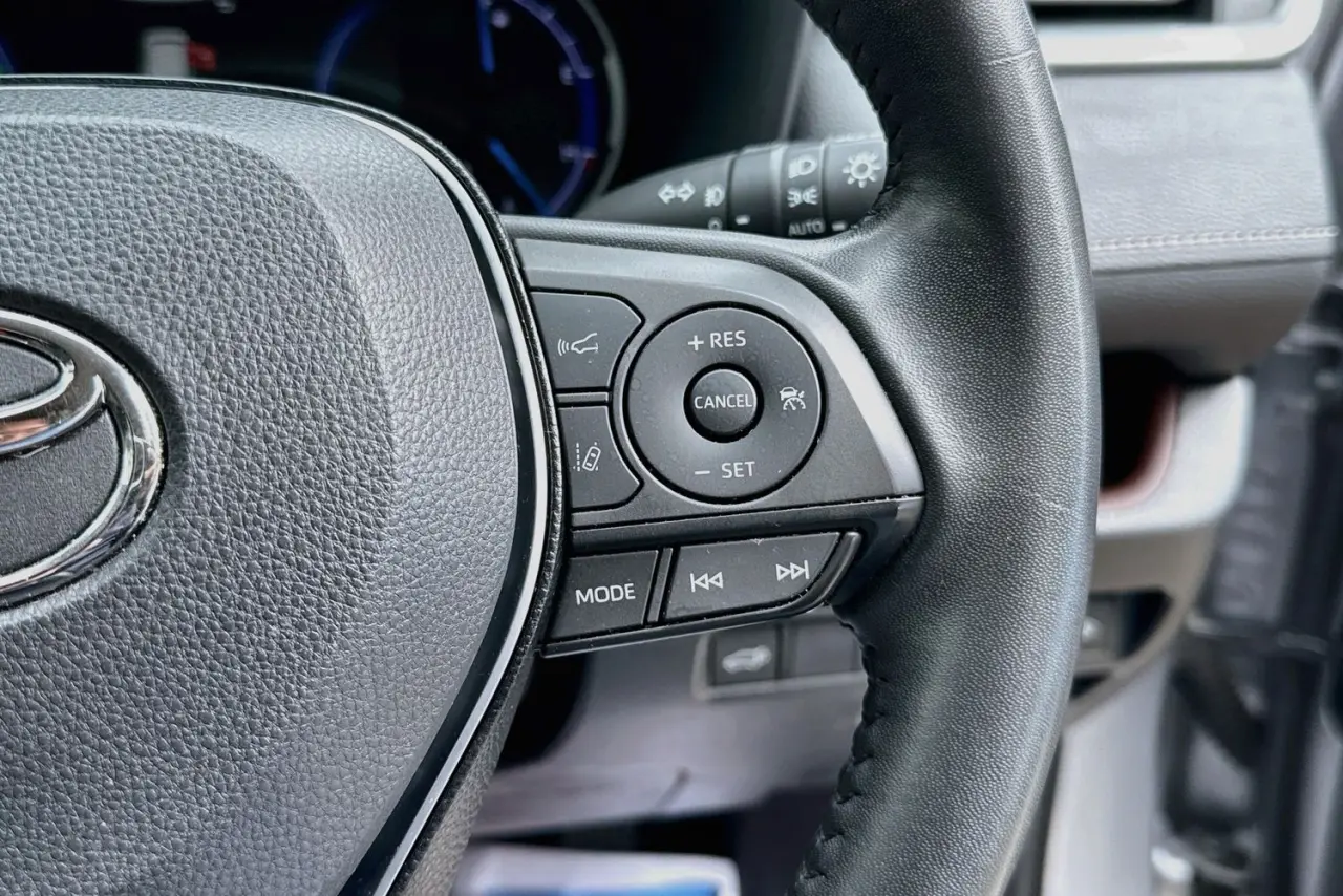 2021 Toyota RAV4 Gallery Image 20