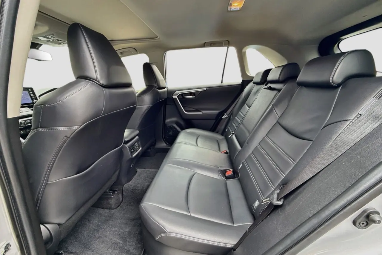 2021 Toyota RAV4 Gallery Image 26