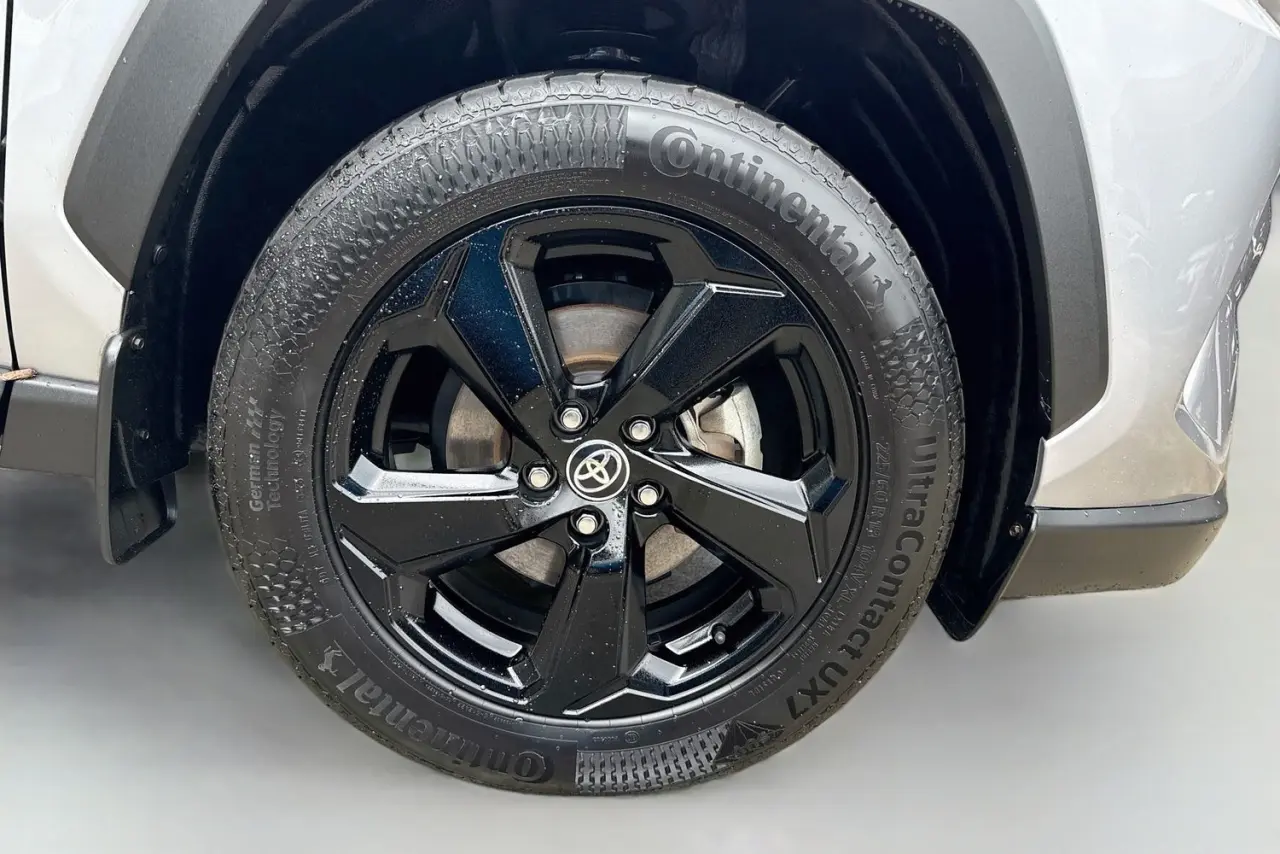 2021 Toyota RAV4 Gallery Image 28