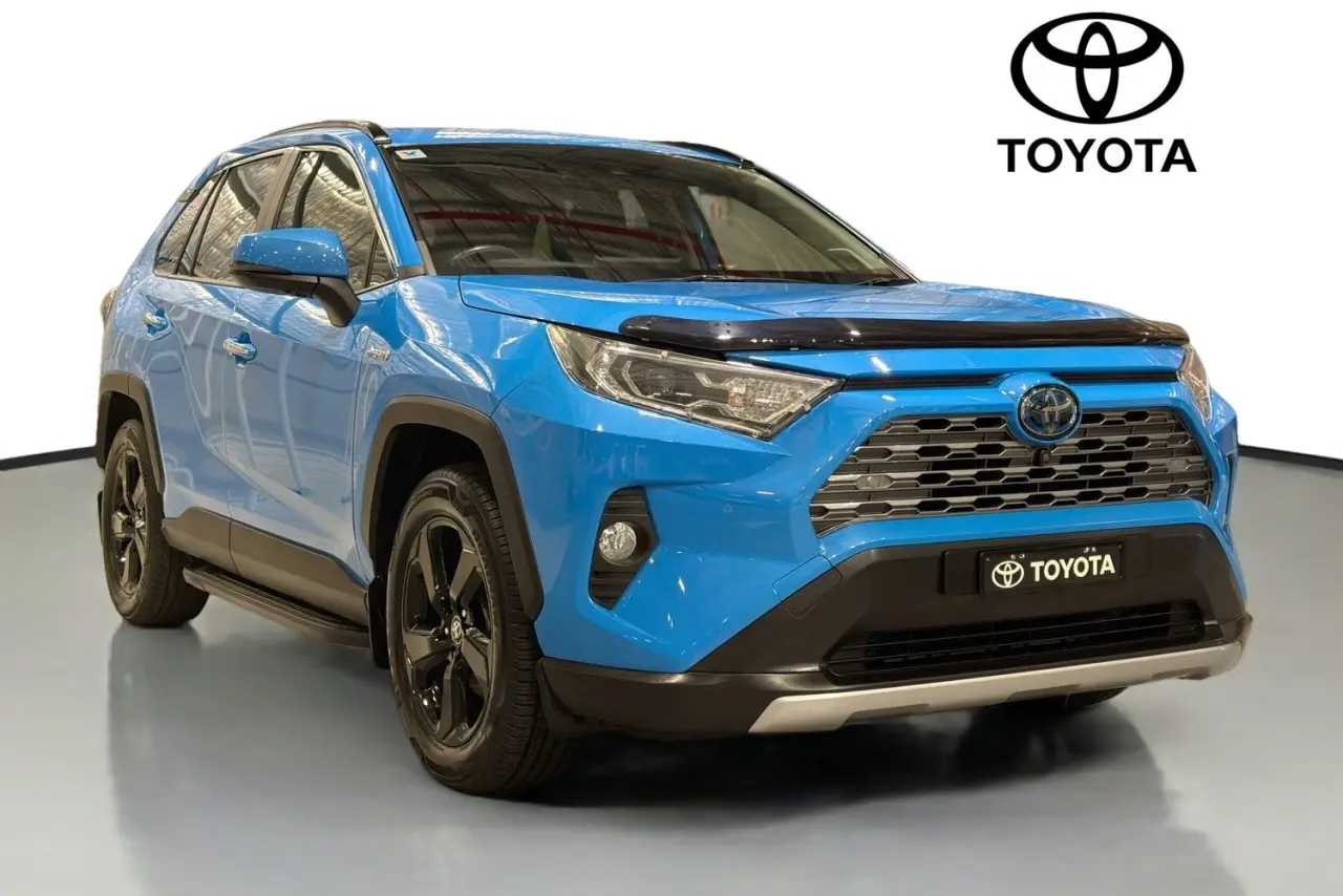 2020 Toyota RAV4 Image