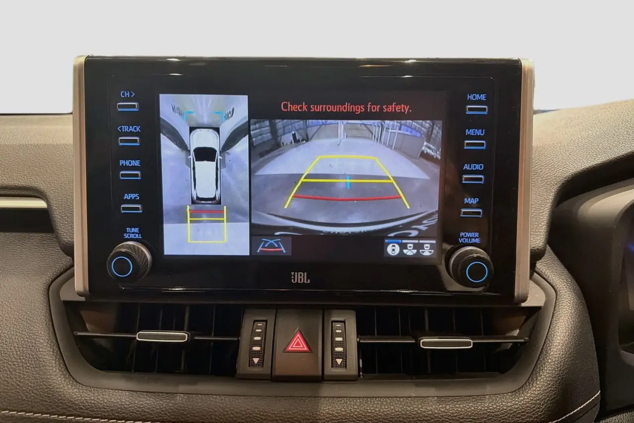 2021 Toyota RAV4 Gallery Image 16