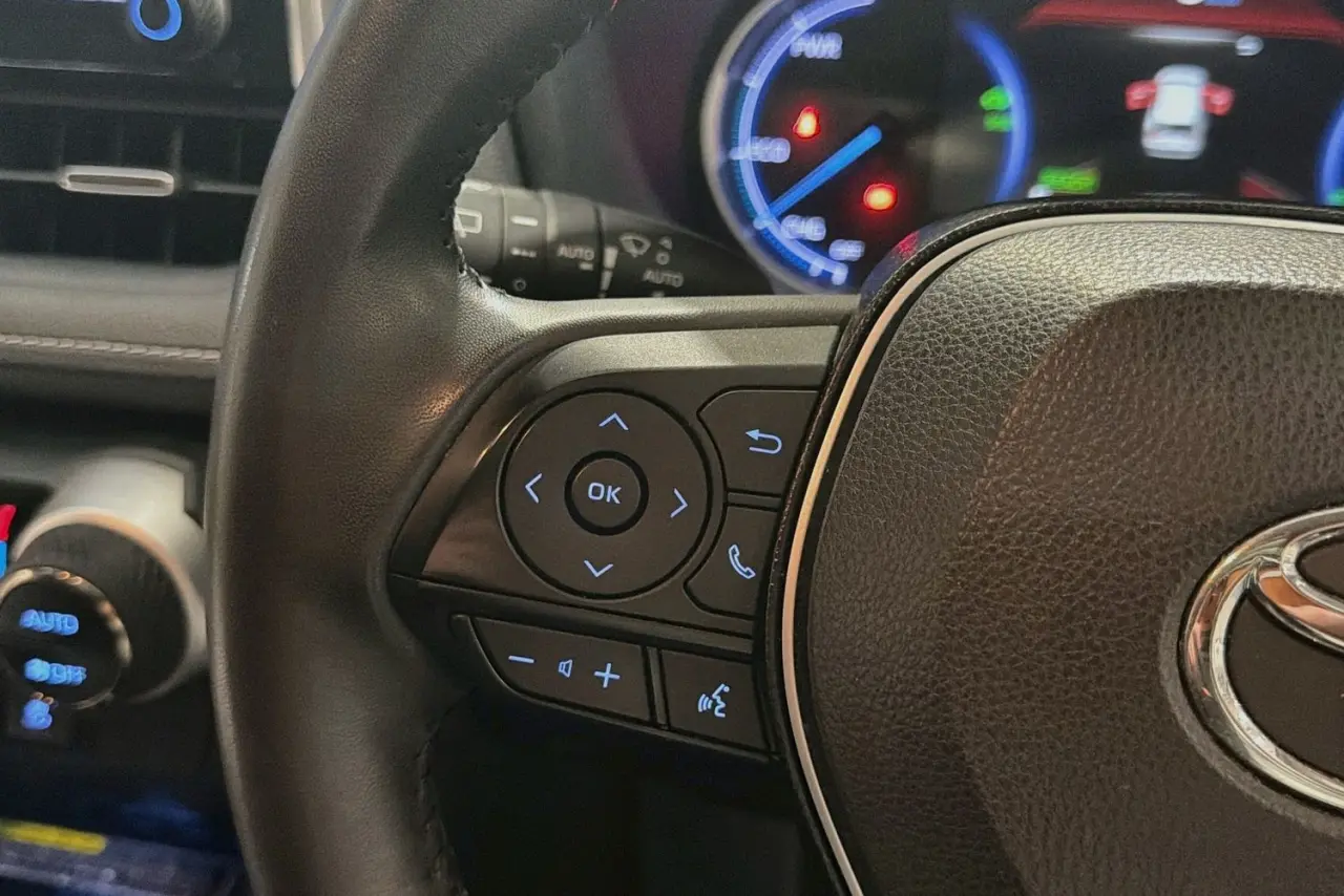 2021 Toyota RAV4 Gallery Image 19