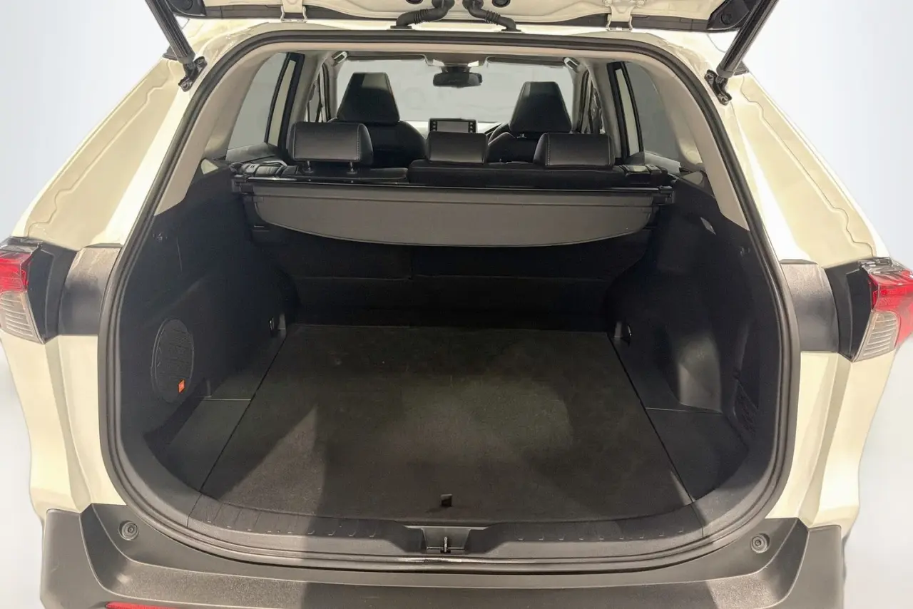 2021 Toyota RAV4 Gallery Image 27
