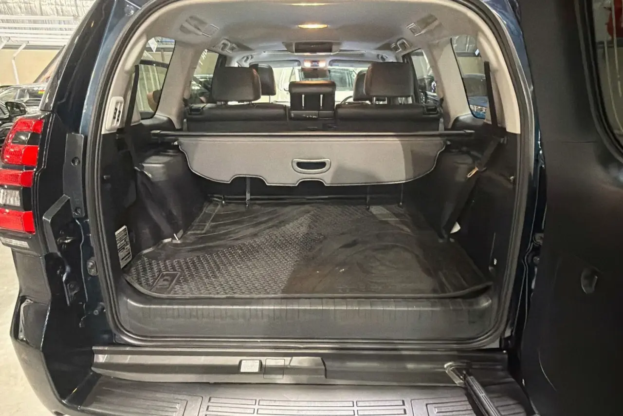 2021 Toyota Landcruiser Prado Gallery Image 27