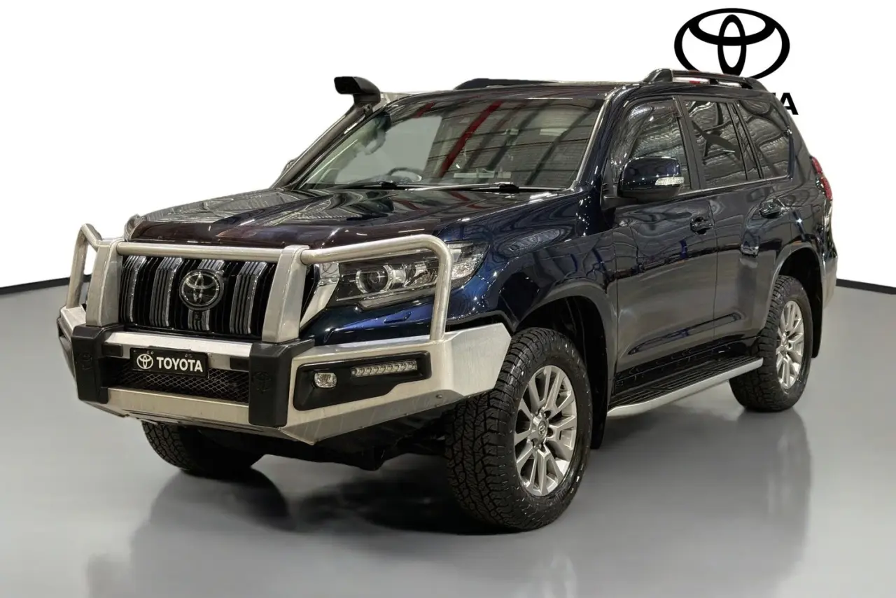 2021 Toyota Landcruiser Prado Gallery Image 4