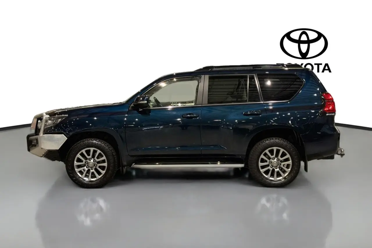 2021 Toyota Landcruiser Prado Gallery Image 5