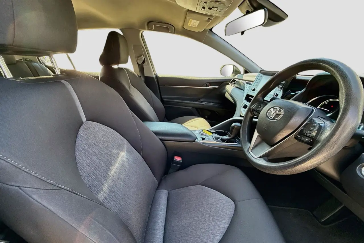 2023 Toyota Camry Gallery Image 12