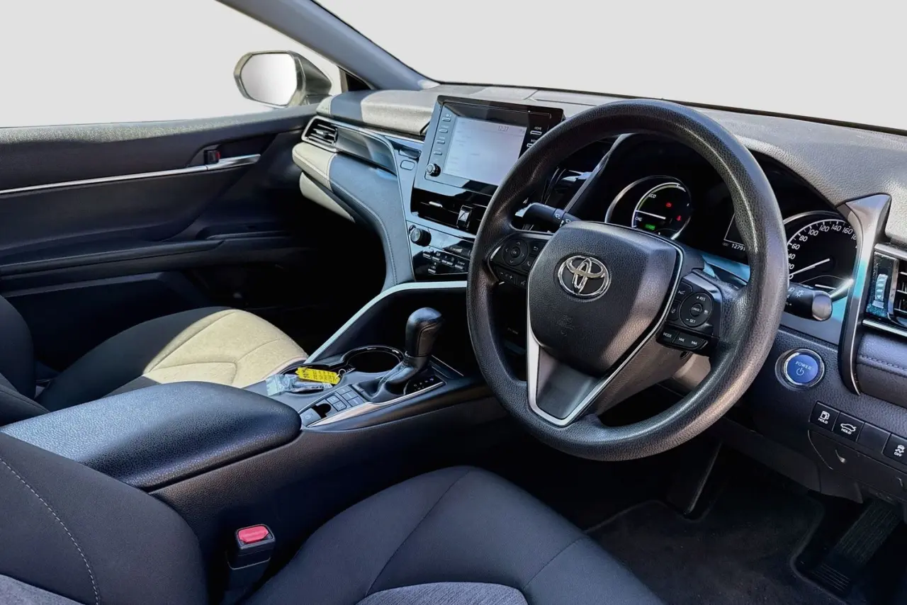 2023 Toyota Camry Gallery Image 21
