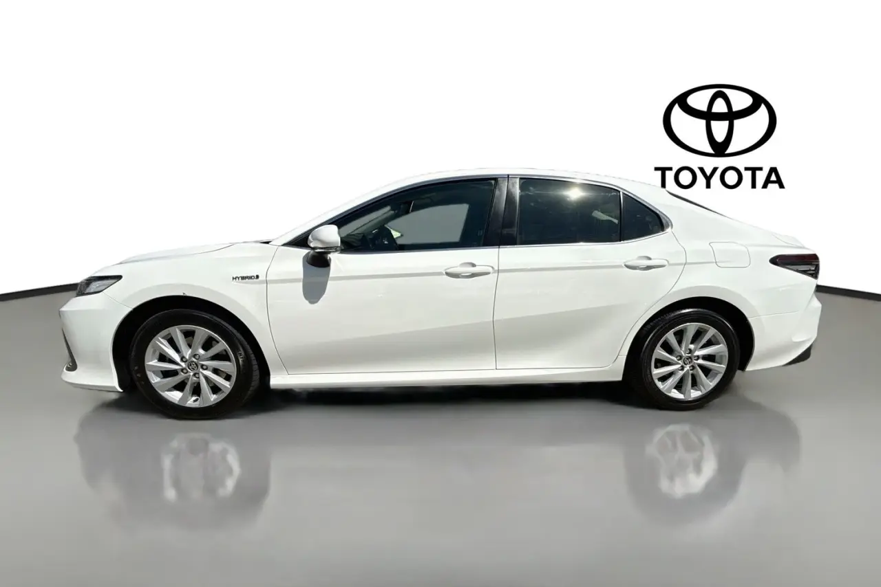 2023 Toyota Camry Gallery Image 5