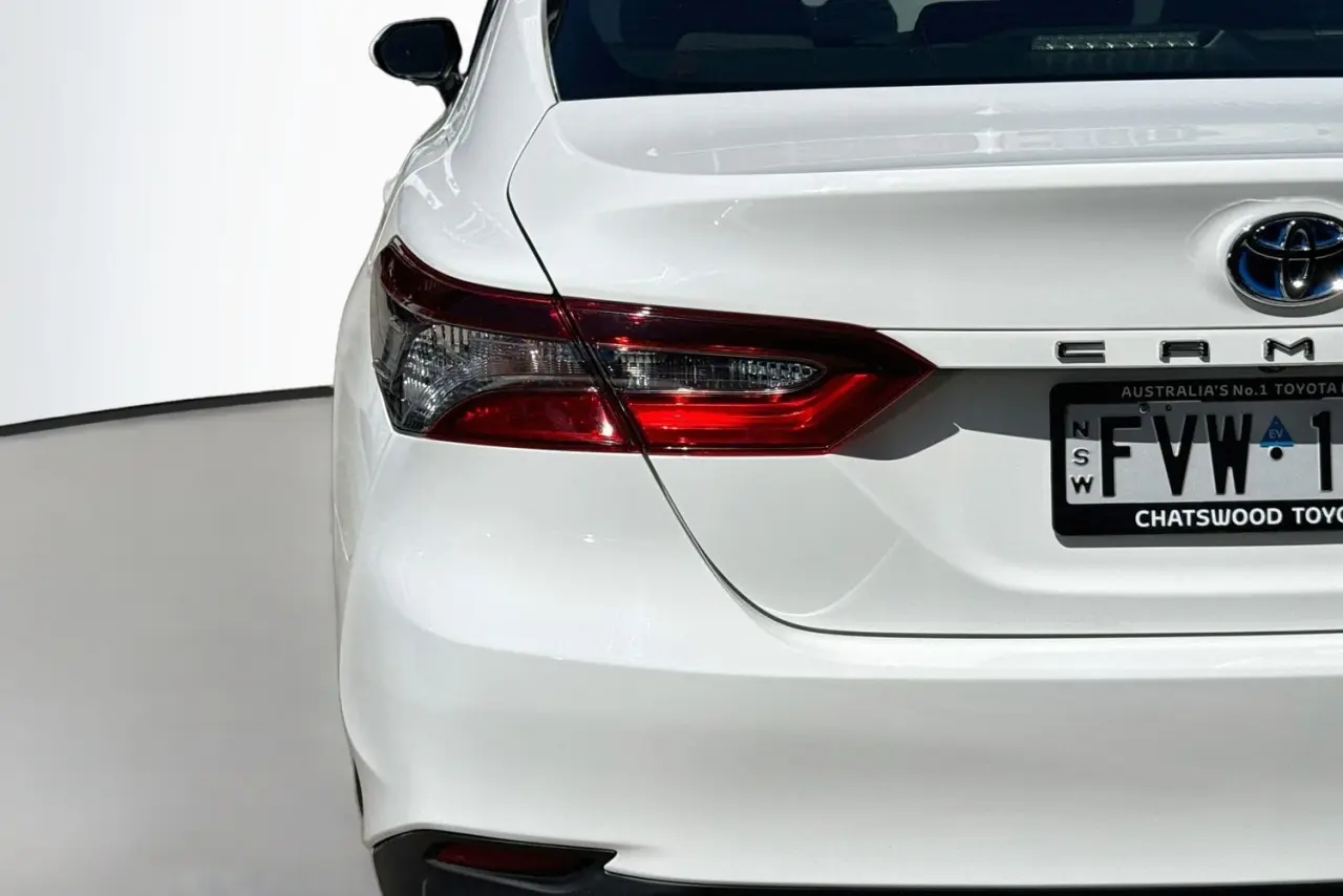 2023 Toyota Camry Gallery Image 8