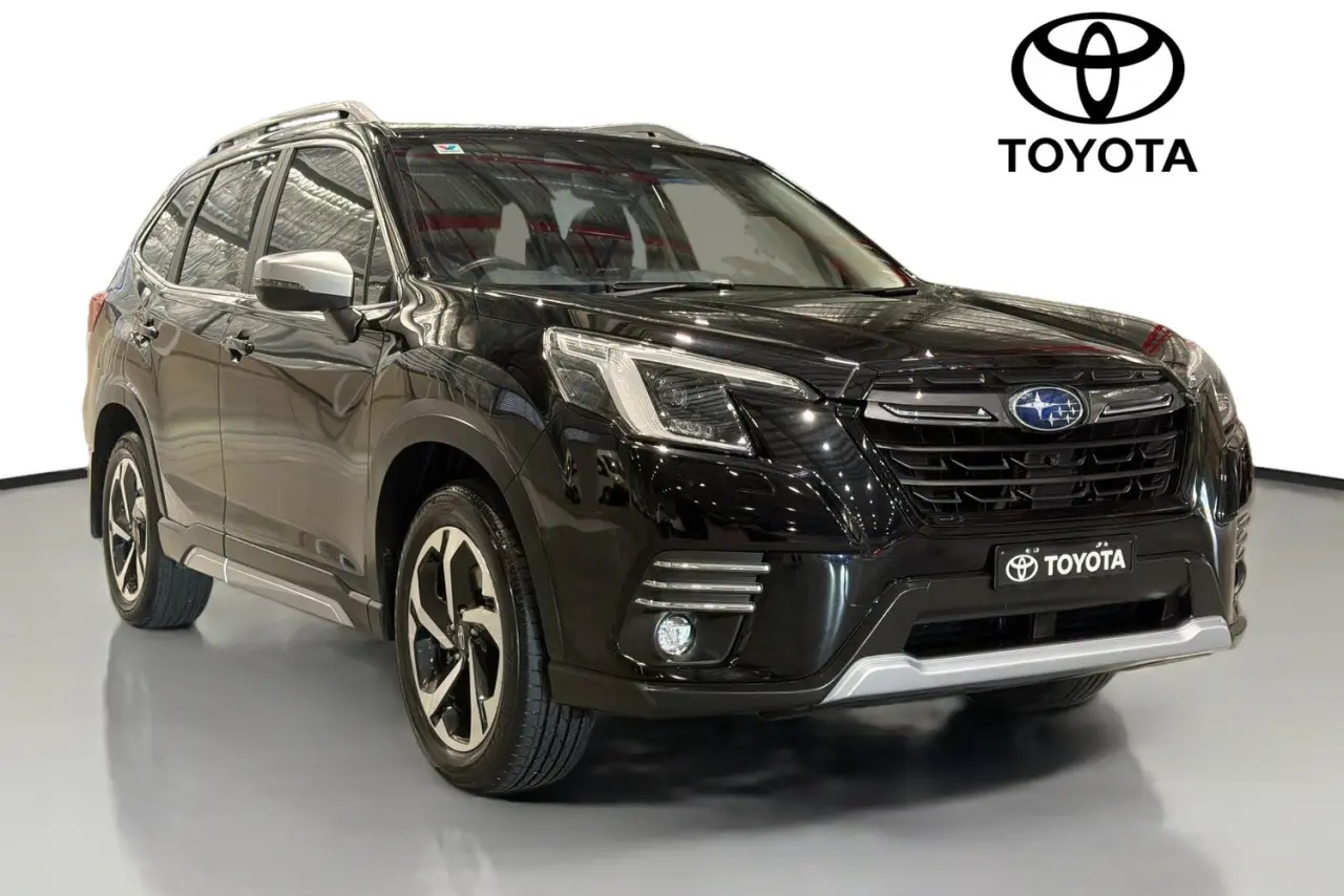 2024 Subaru Forester Gallery Image 1