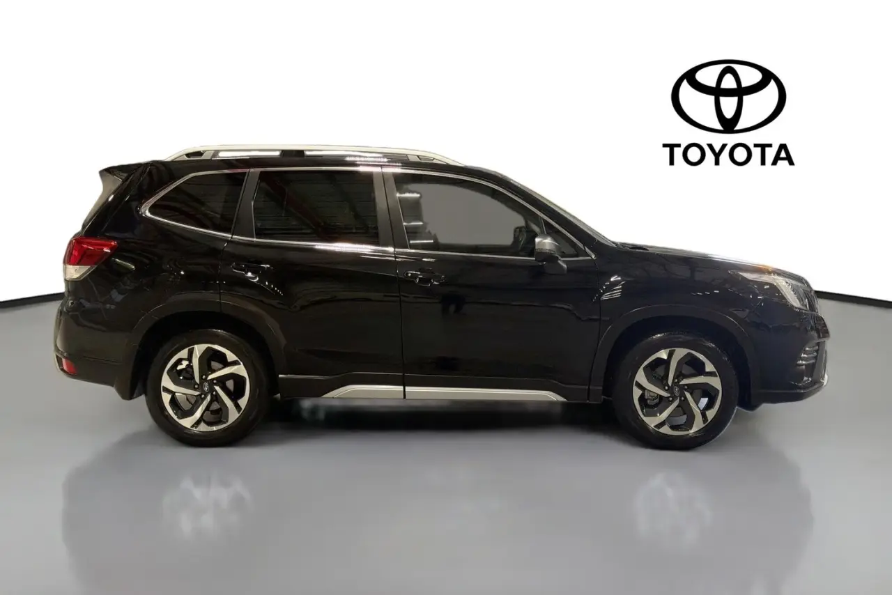 2024 Subaru Forester Gallery Image 11