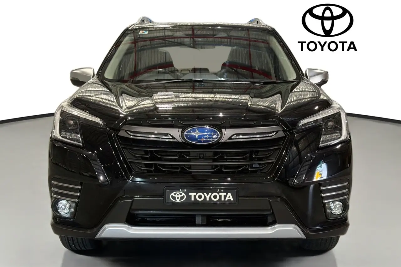 2024 Subaru Forester Gallery Image 2