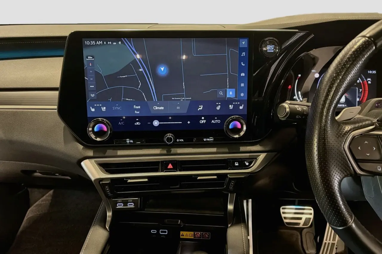 2023 Lexus RX Gallery Image 15