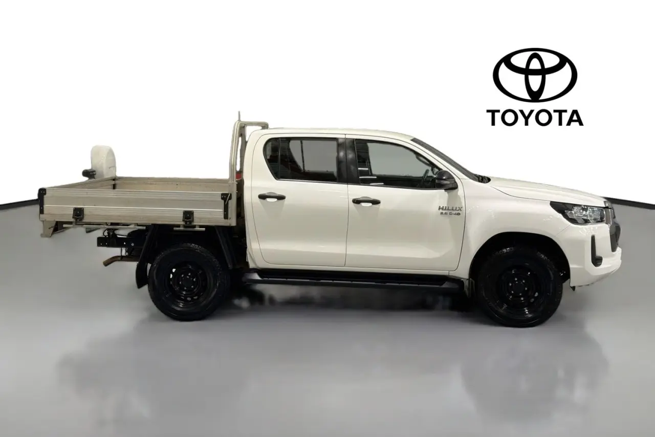 2022 Toyota Hilux Gallery Image 11