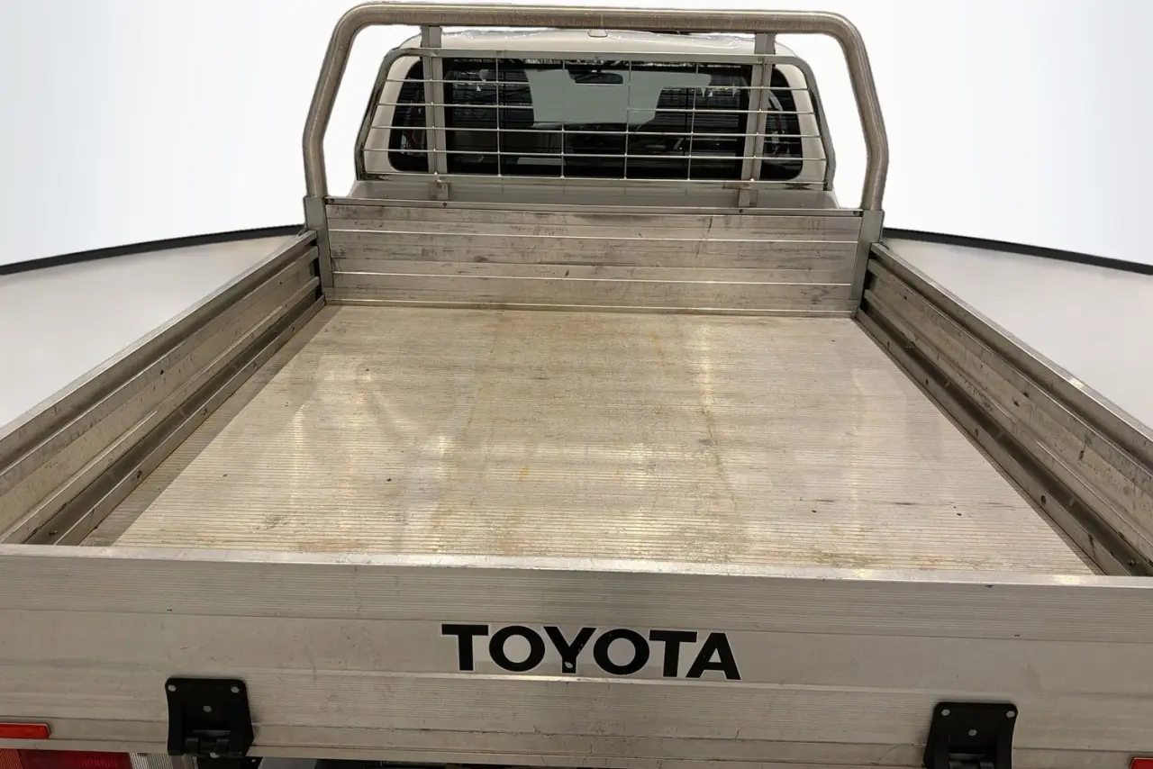 2022 Toyota Hilux Gallery Image 27