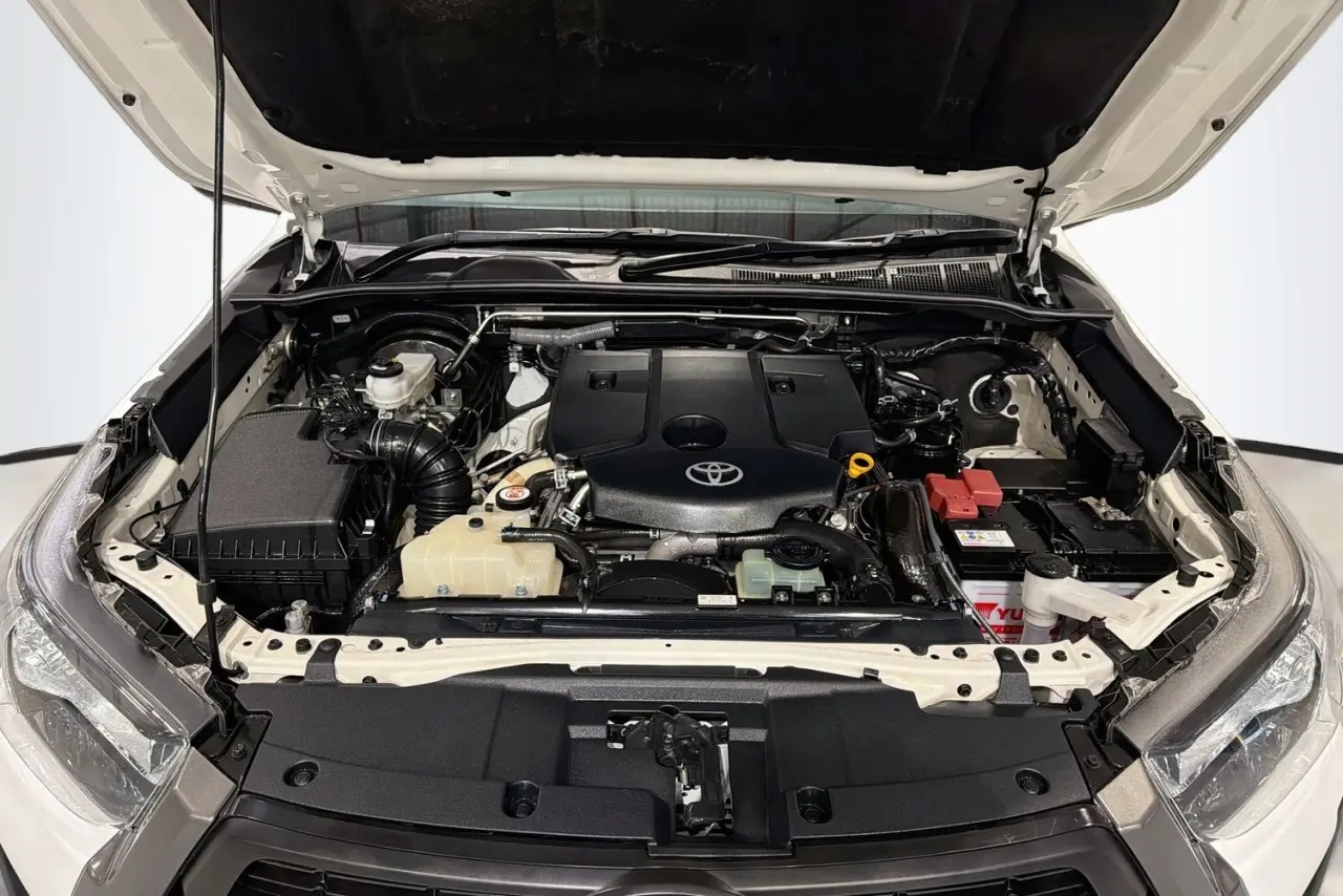 2022 Toyota Hilux Gallery Image 29