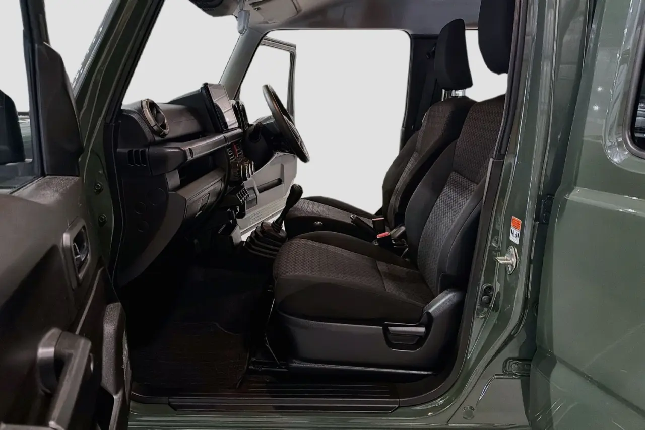 2024 Suzuki Jimny Gallery Image 25