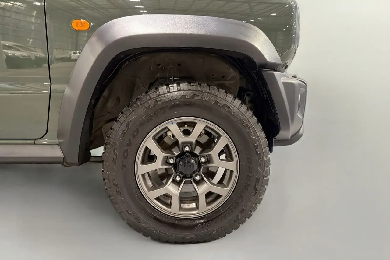 2024 Suzuki Jimny Gallery Image 28