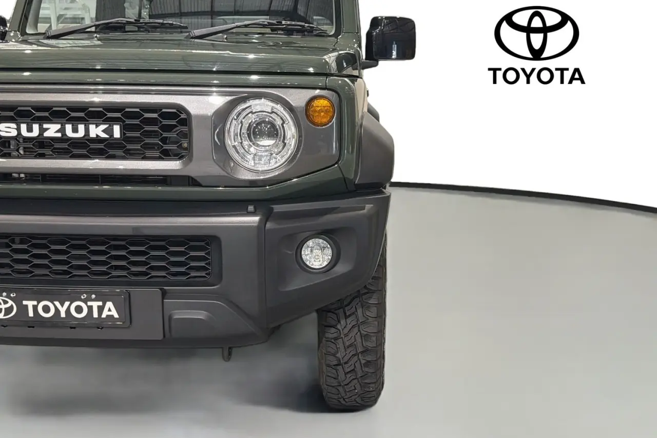 2024 Suzuki Jimny Gallery Image 3