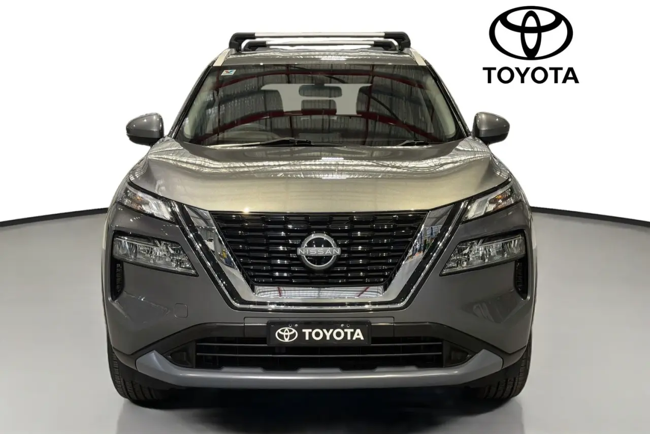 2023 Nissan X-TRAIL Gallery Image 2