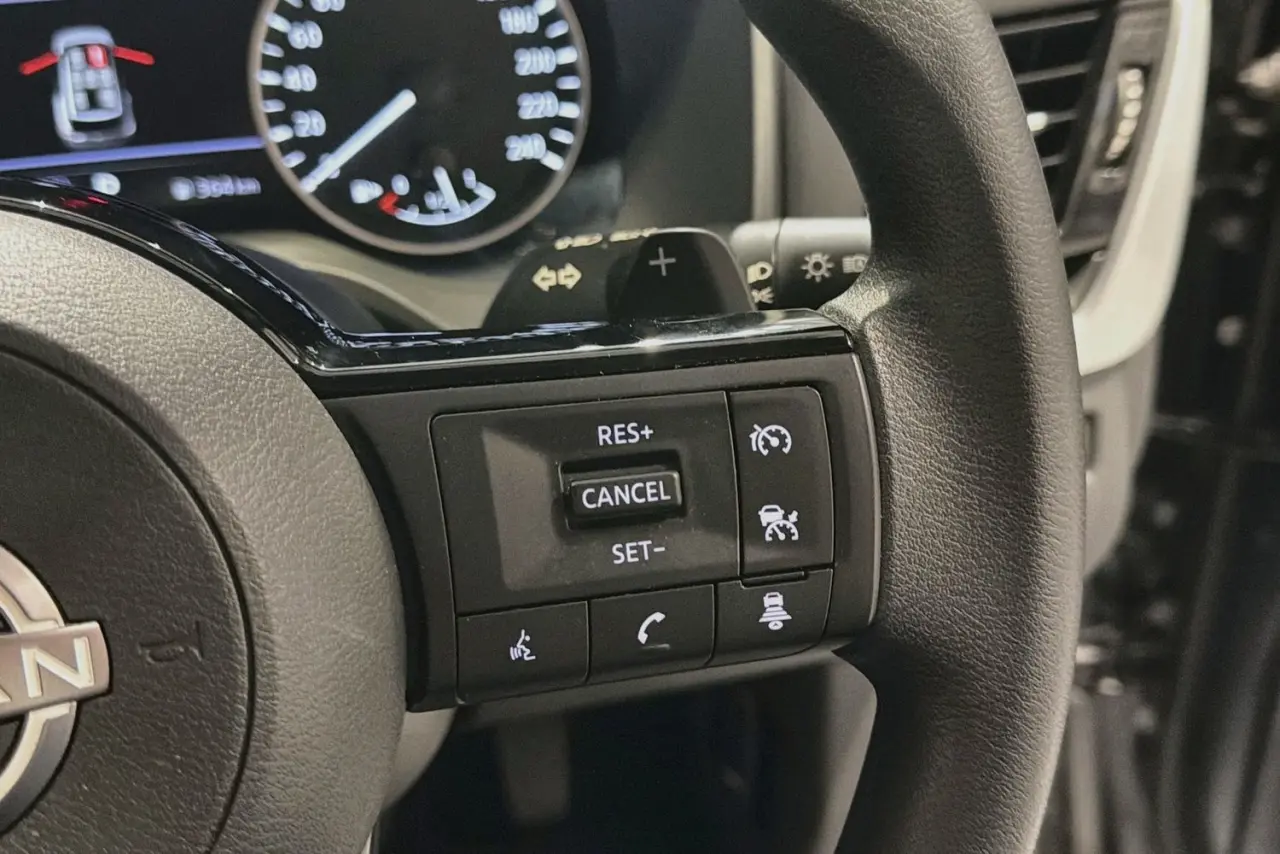 2023 Nissan X-TRAIL Gallery Image 20